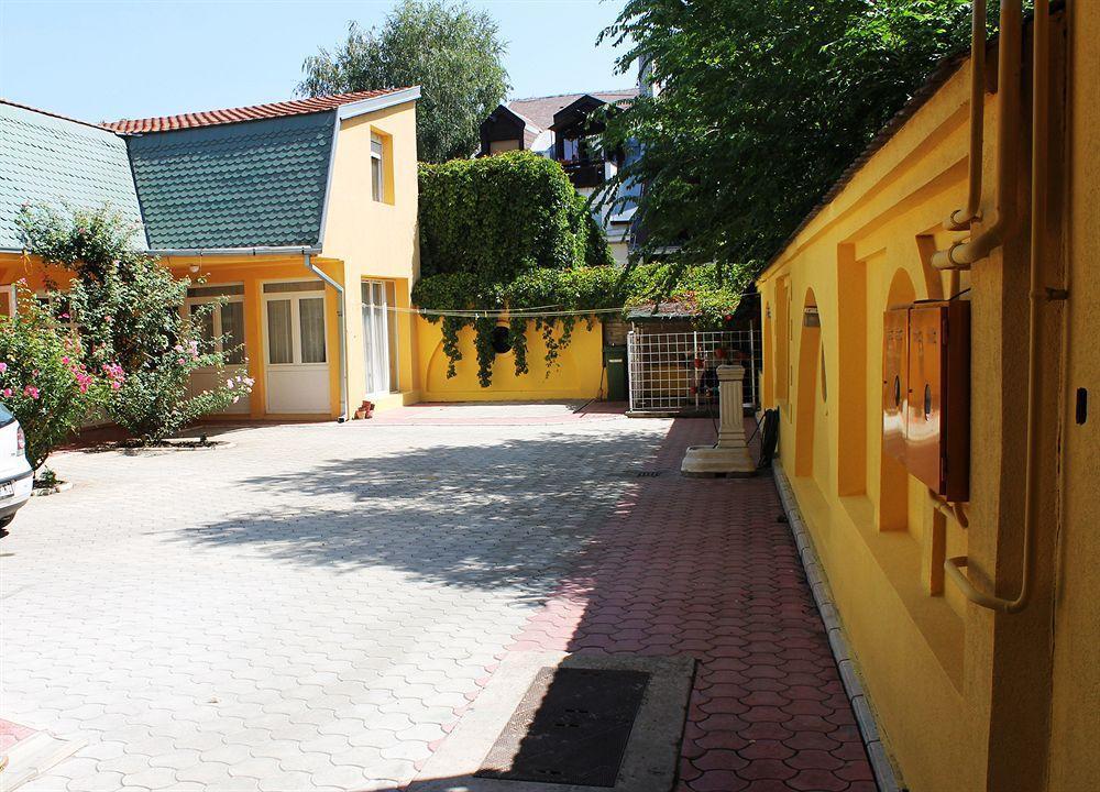 Vila Ile De France Novi Sad Dış mekan fotoğraf